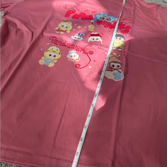 Pink Labubu shirt - Picture 5 of 6